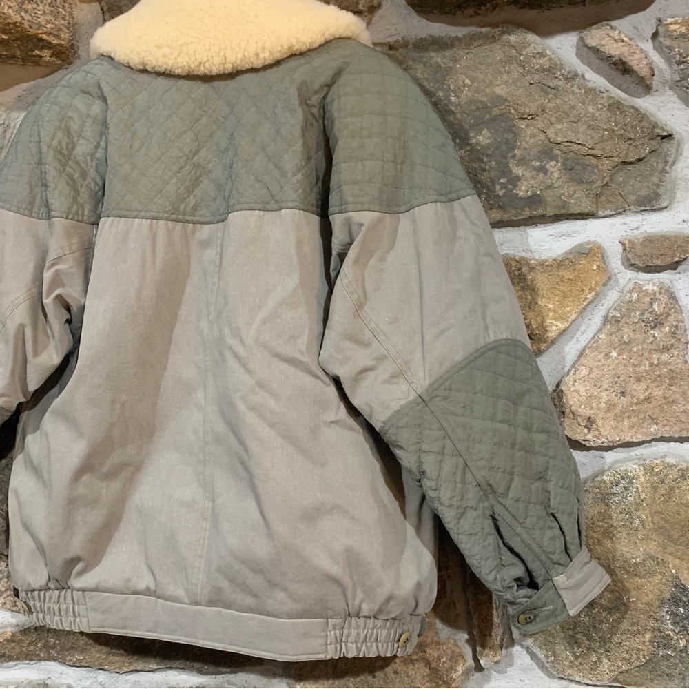 Vintage Eddie Bauer Men's Two-Tone Olive Jacket With Real Shearling Collar - Picture 6 of 7
